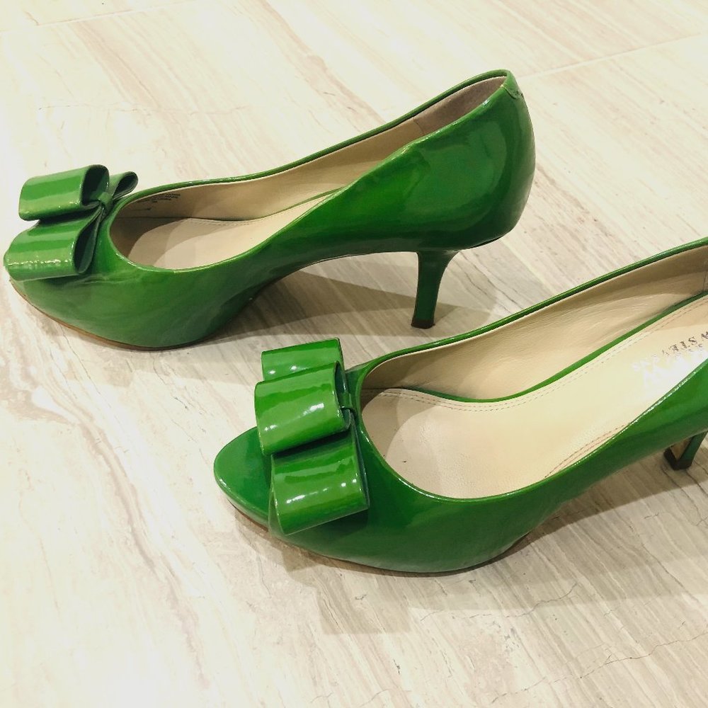 Carolina Peep Toe Heel in Green - Andrew Stevens